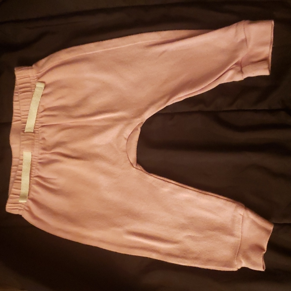 modern moment by Gerber Made With Organic Cotton Baby Girl Pants Size 3-6 Months